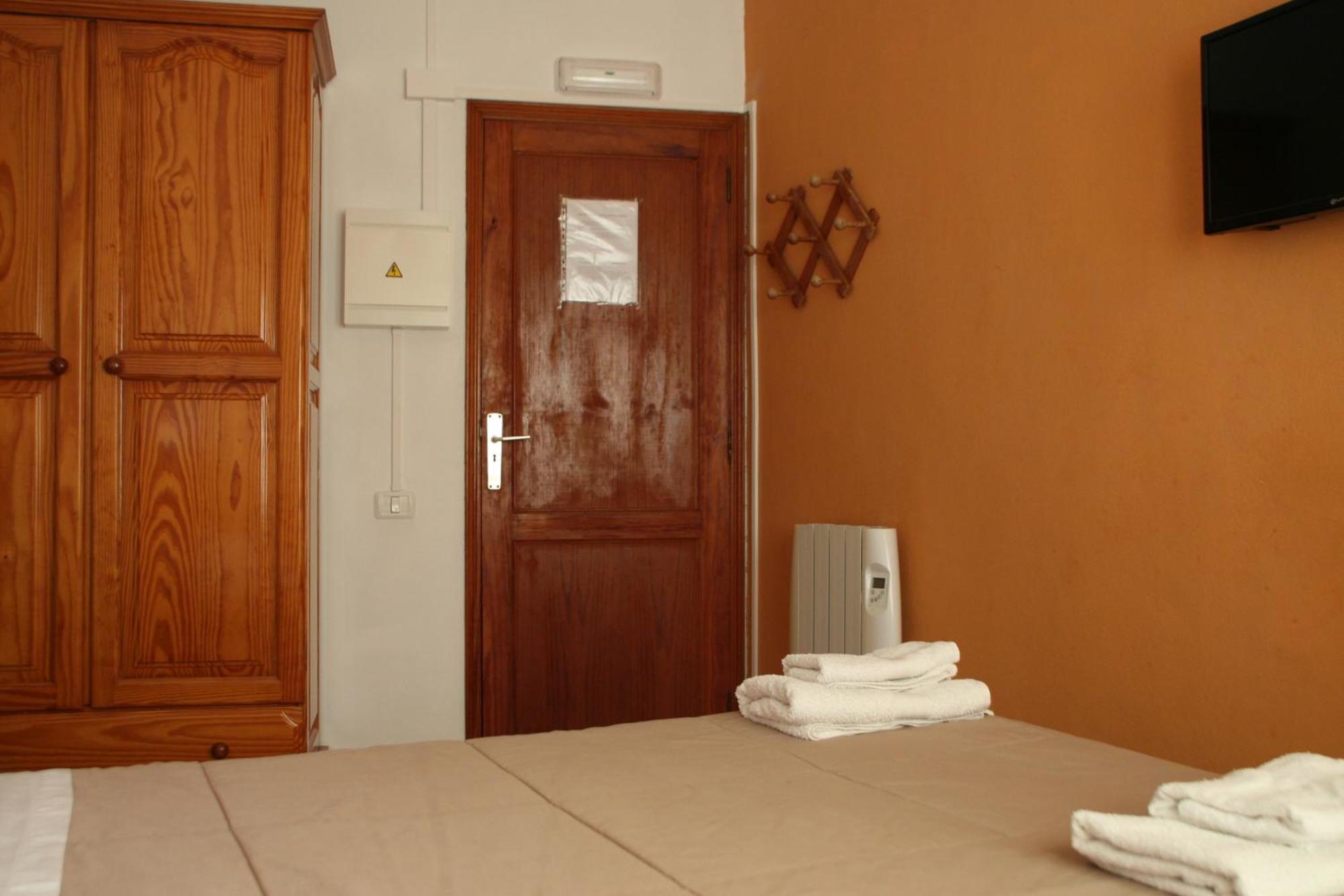 La Palma Hostel By Pension Central Fuencaliente de la Palma Quarto foto
